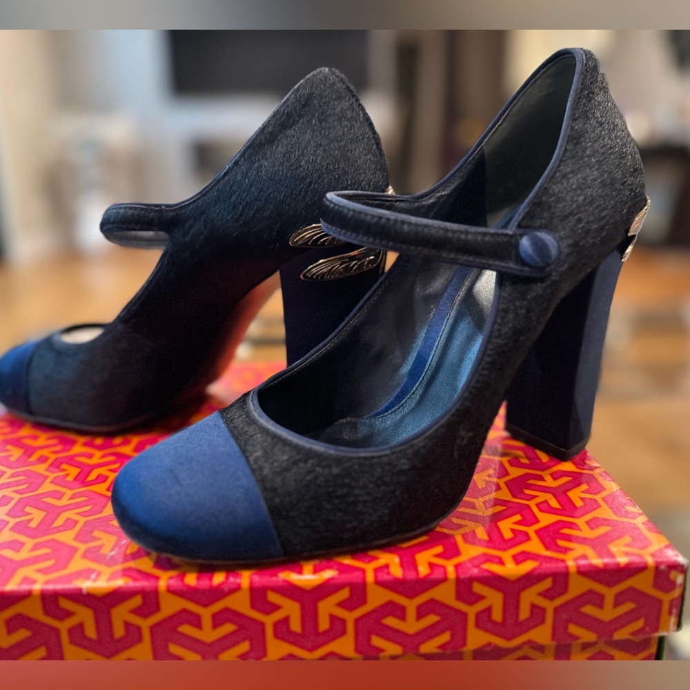Bright navy Imogene 106mm pump haircalf  leather heels